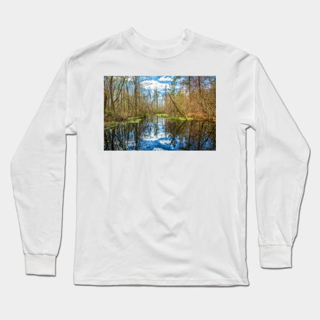 Swamp in Southeastern Georgia Long Sleeve T-Shirt by Gestalt Imagery